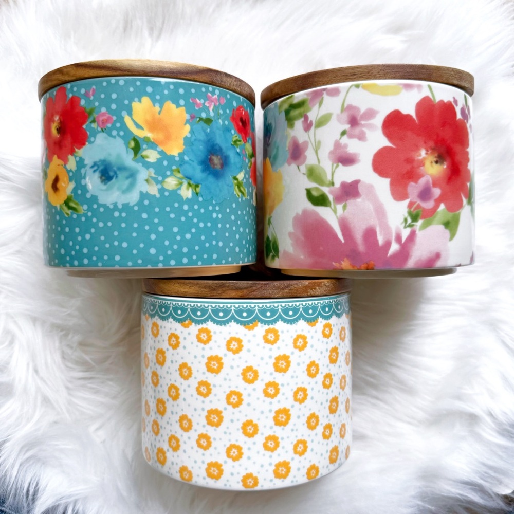 pioneer woman stacking 3-piece stoneware cannister set in breezy blossoms